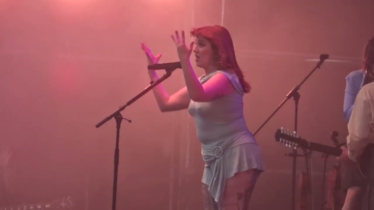 CMAT: Take a Sexy Picture of Me (Belladrum Festival 2025)