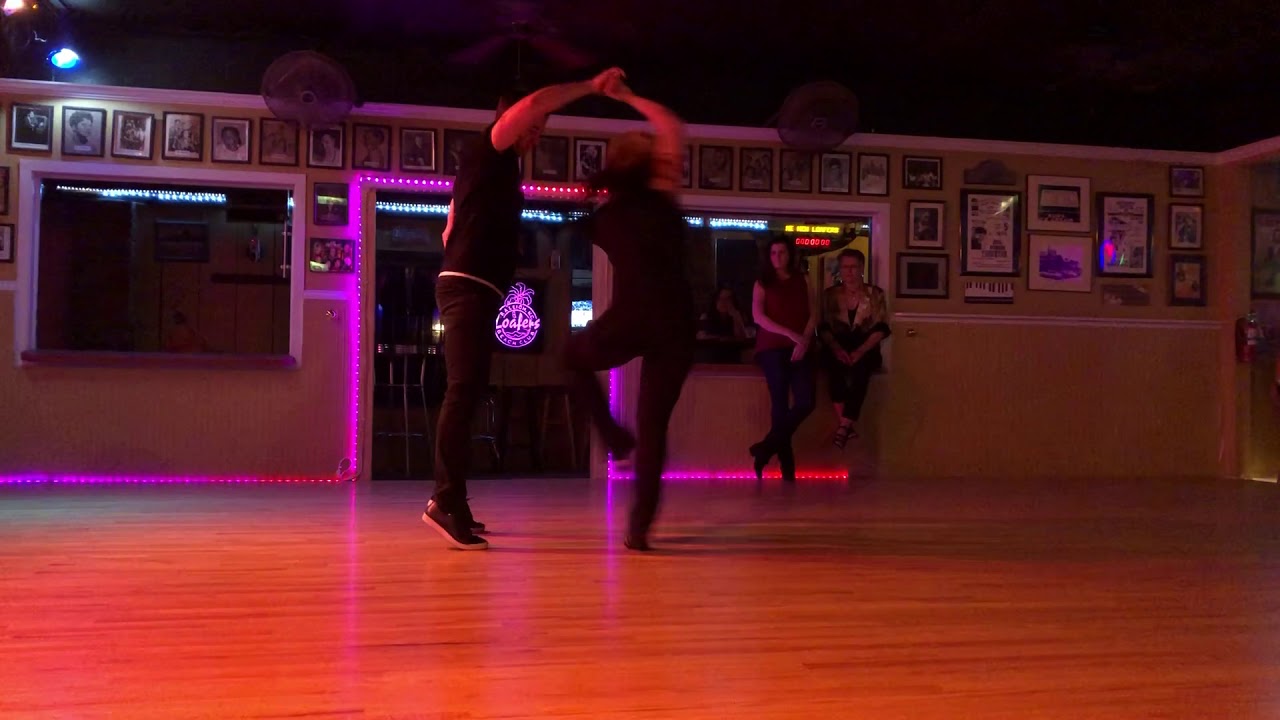 Jordan Frisbee & Tatiana Mollman west coast swing demo