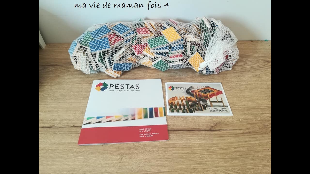 LES DOMINOS PESTAS