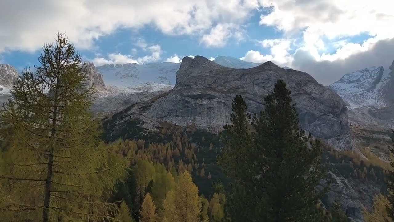 Dolomiti: Lago di Fedaia - Rifugio Marmolada