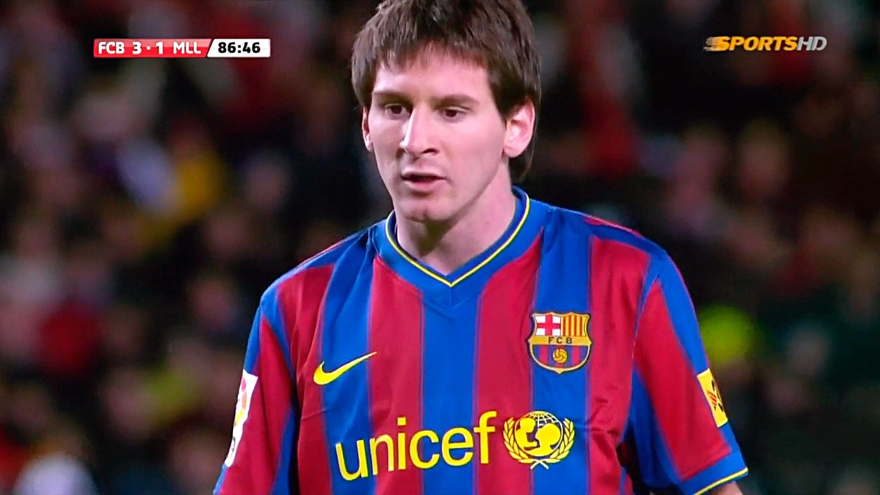 Лионель Месси против «Мальорки» (домашний матч) 2009-10. Английские комментарии. HD 720p50