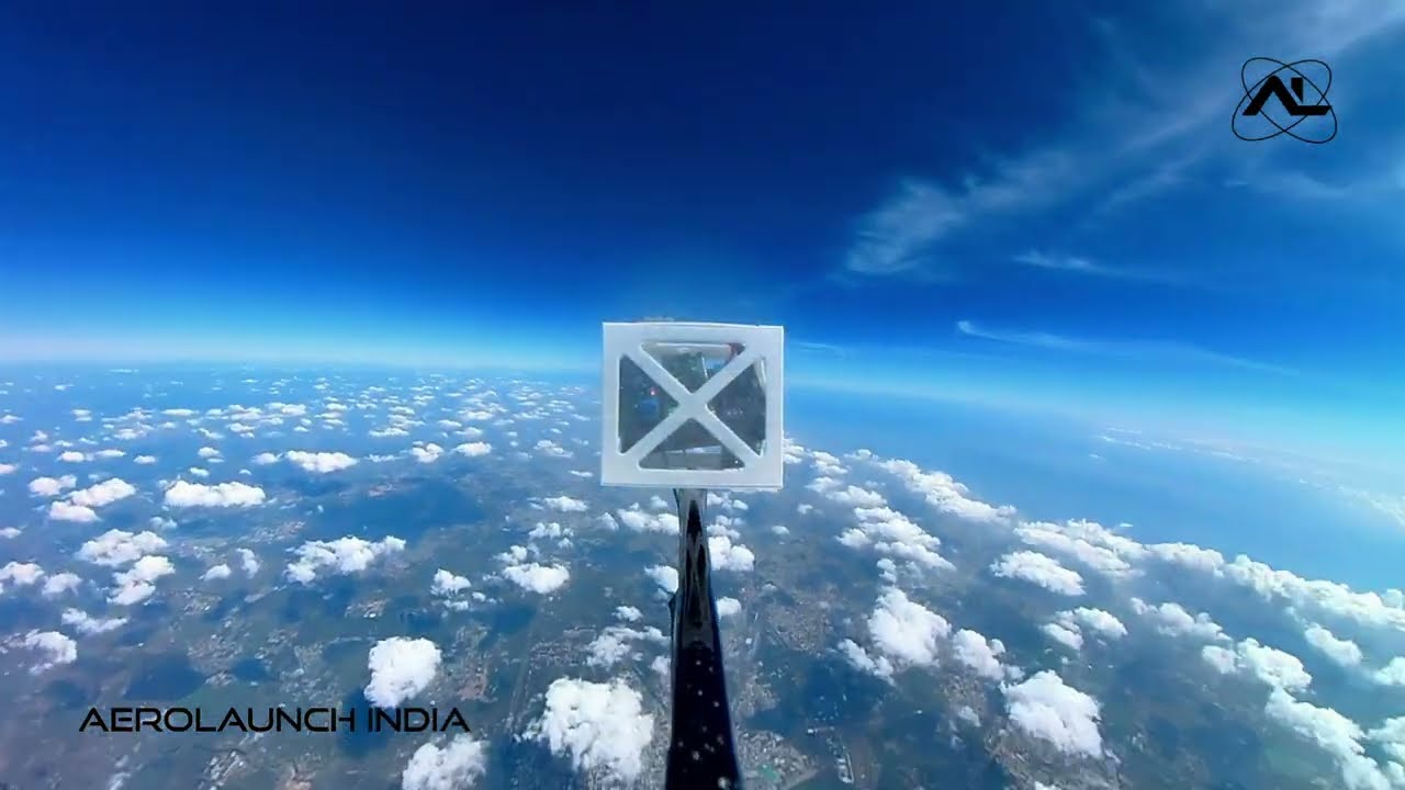 Weather Balloon launch to 25000m Stratosphere  | High altitude balloon | Aerolaunch India