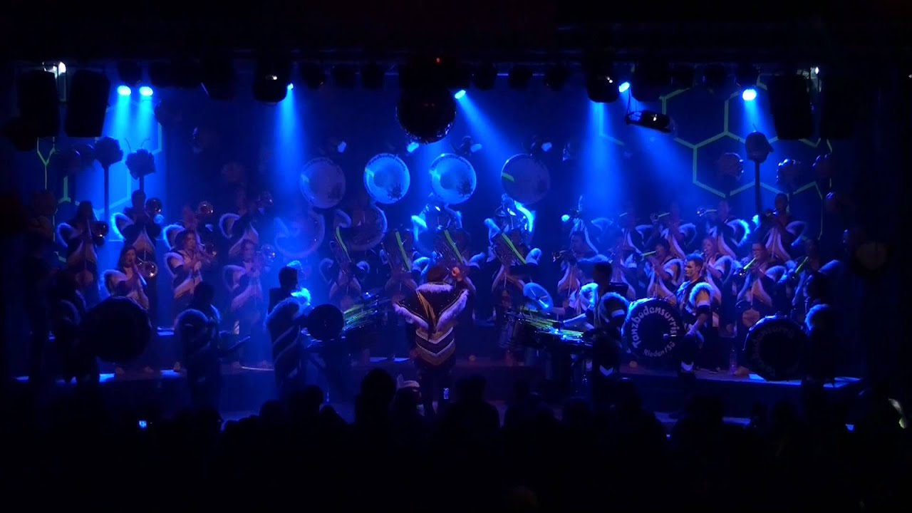 Manhattan, Tanzbodensurris Rieden