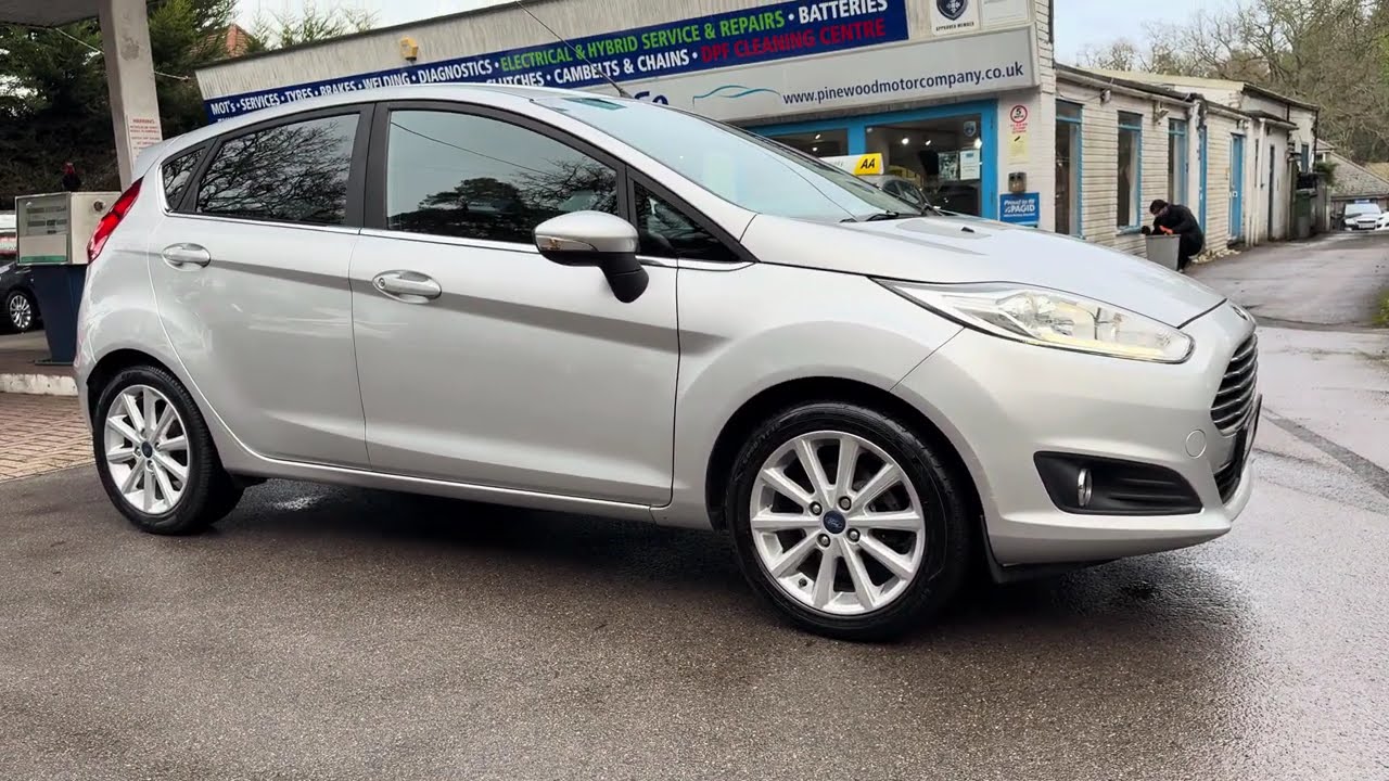 Ford Fiesta 1.0T EcoBoost Titanium Euro 6 (s/s) 5dr