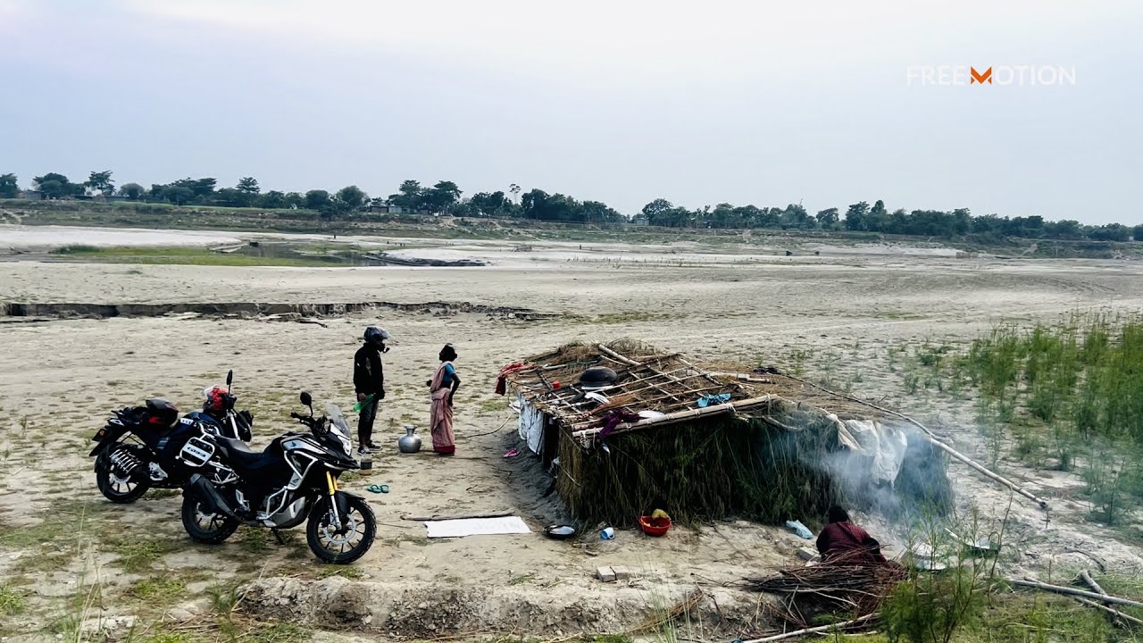 শুকনো পদ্মার দেশ।