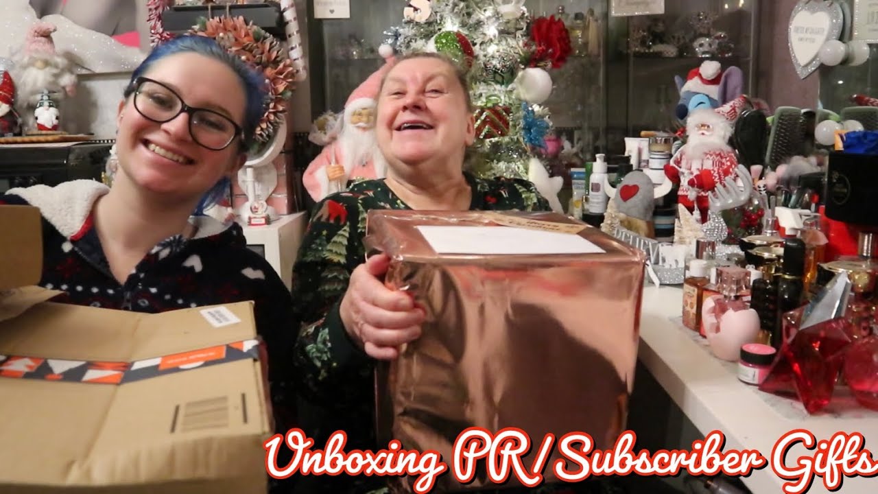 Unboxing PR/Subscriber Gifts