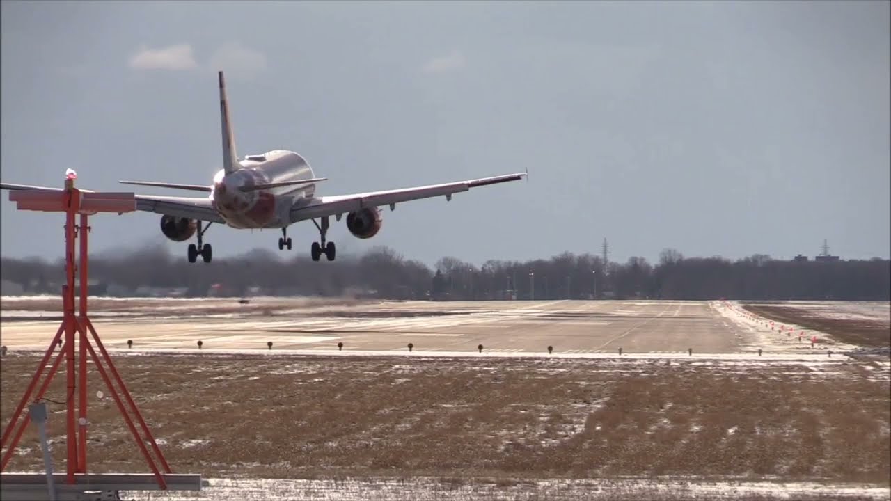 Plane landing on Icy Runway | de icing Runway