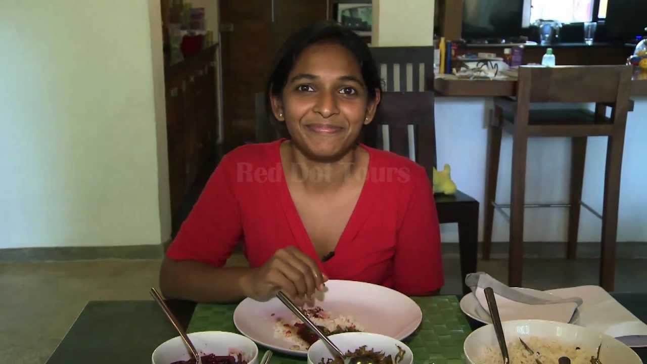 Sri Lanka Guide | Sri Lankan Food and How To Eat It