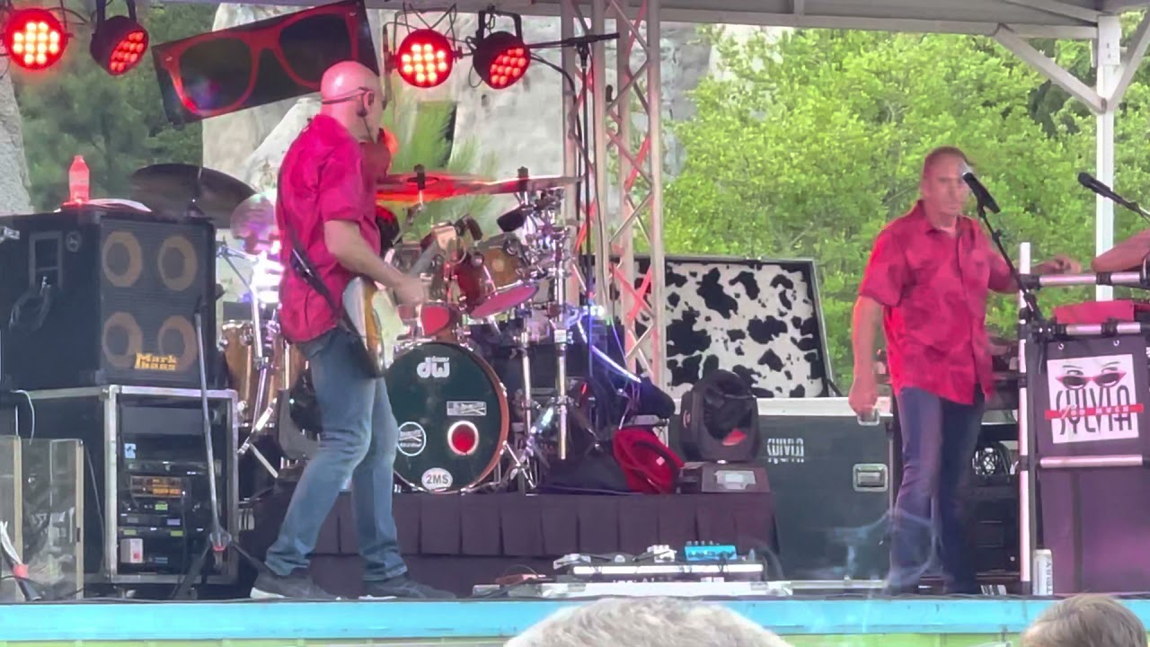 Too much Sylvia singing a Alabama medley with rocky top and Mountain Dew July 4th at Queens landing