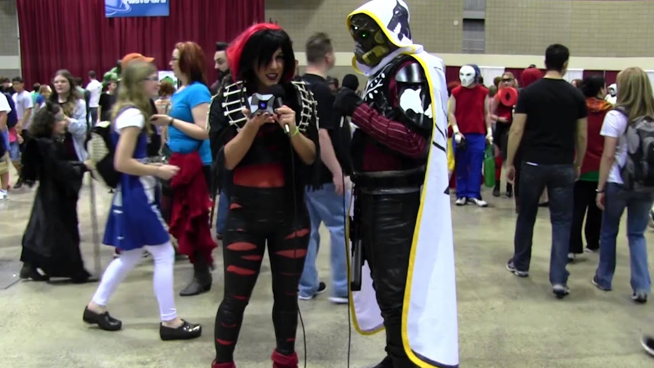 Behind the Cosplay (S02 E05): Destiny Hunter