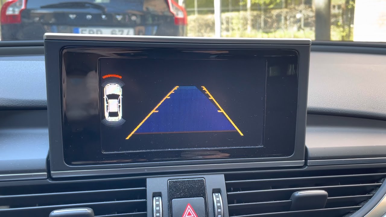Замена камеры заднего вида в Audi. Модернизация Audi A6 C7.