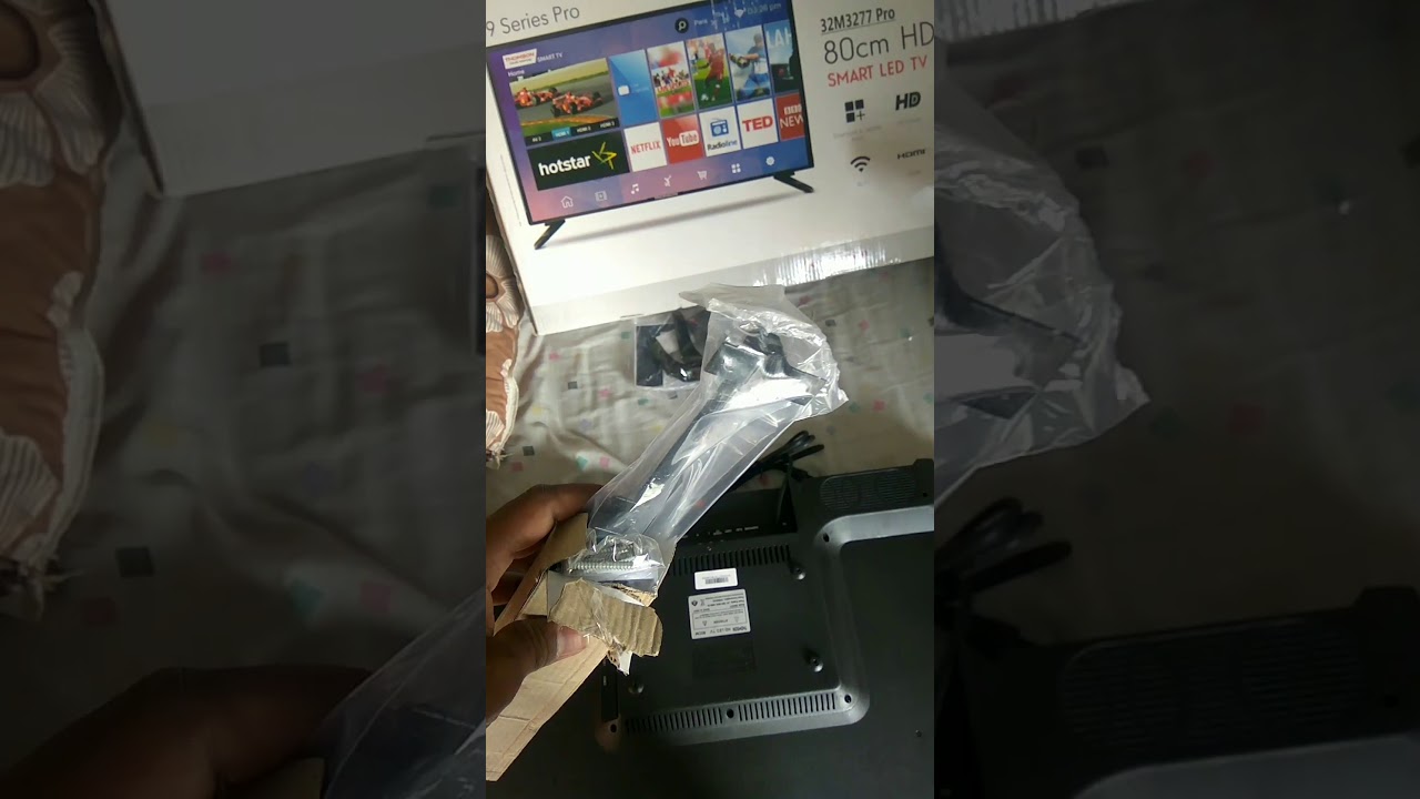 Unboxing Thomson B9 Pro 80cm (32 inch) HD Ready LED Smart TV (32M3277 PRO)