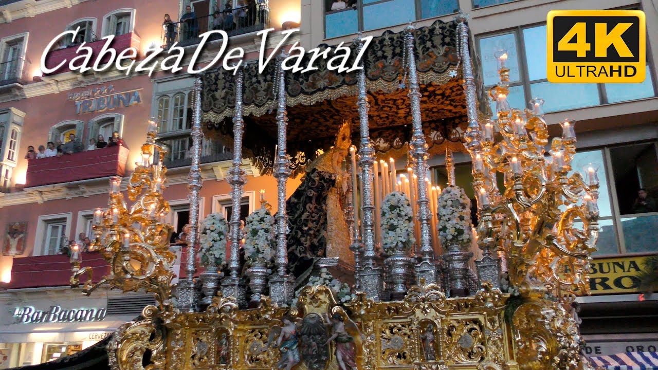 VIRGEN DE LA PALOMA TRIBUNA DE LOS POBRES SEMANA SANTA MÁLAGA 2018
