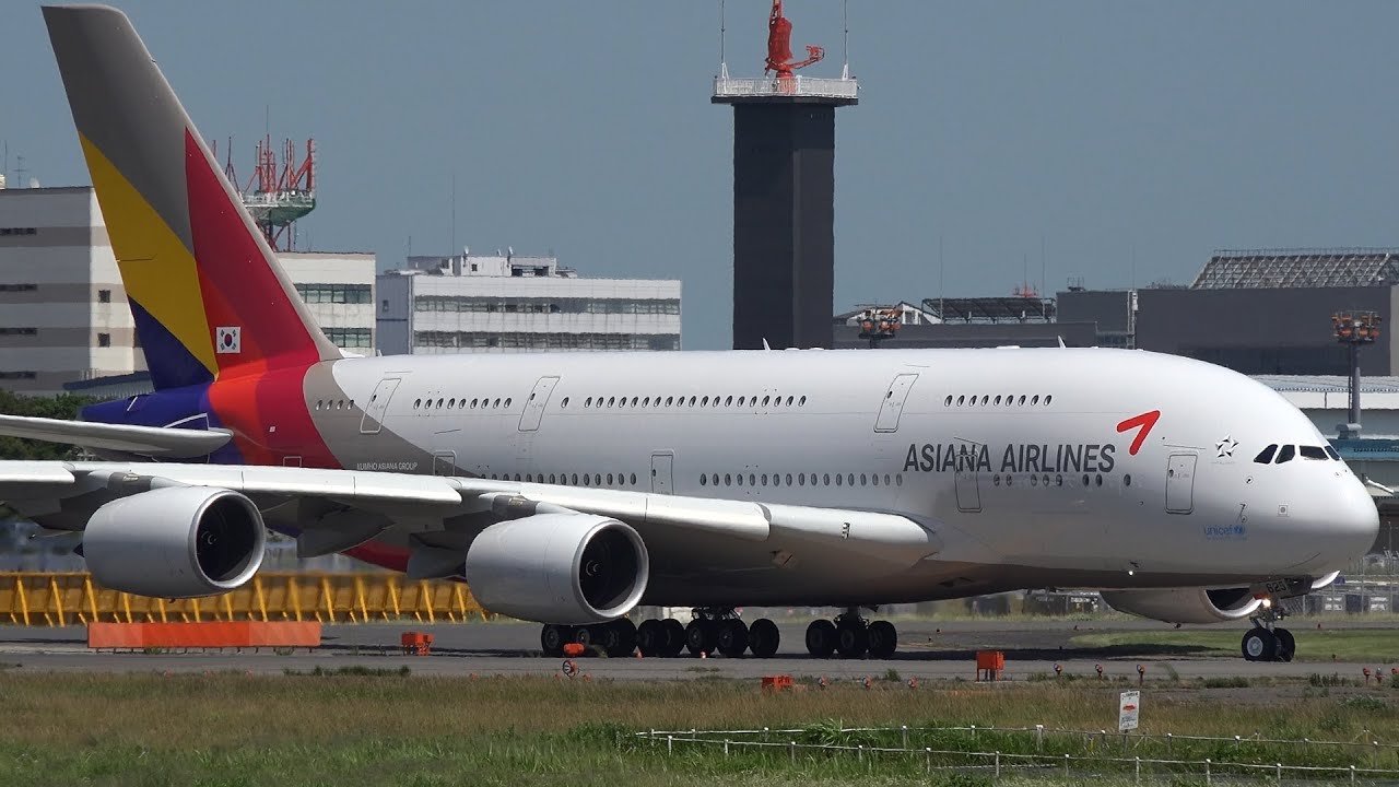 Asiana Airlines Airbus A380 HL7625 Takeoff from NRT 16R