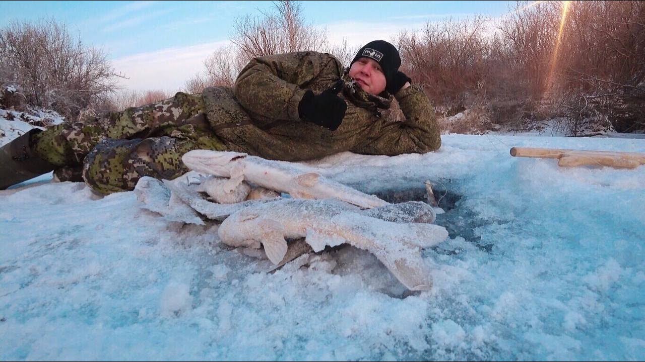 Ура! Открыл сезон! Хапуги радуют уловом!
