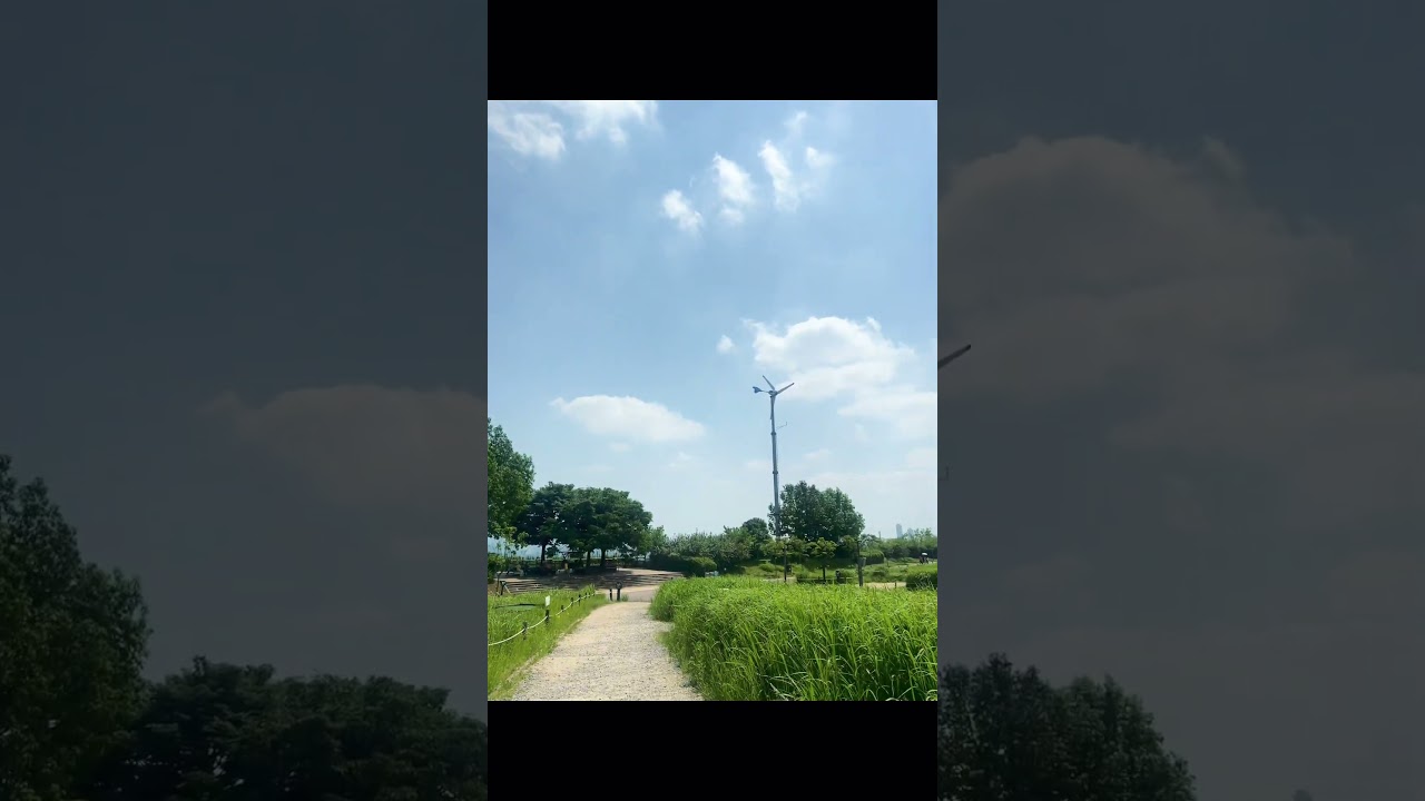 #KoreaVlog #SeoulDiaries #TravelVlog #HiddenGemsKorea  #WanderWithMe #VlogLife #ExploringSeoul