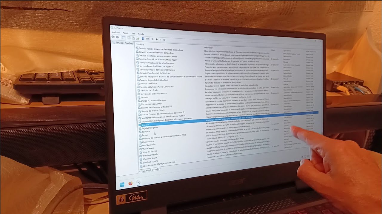 Actualizando laptop Acer Nitro 5 AN515 58 781E de Windows 11 23H2 a Windows 25H2
