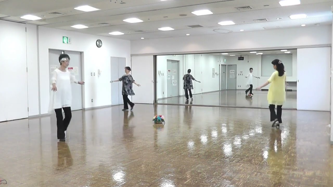 Erev Ba エレヴバ   -Yohav Ashriel (Circle Dance)