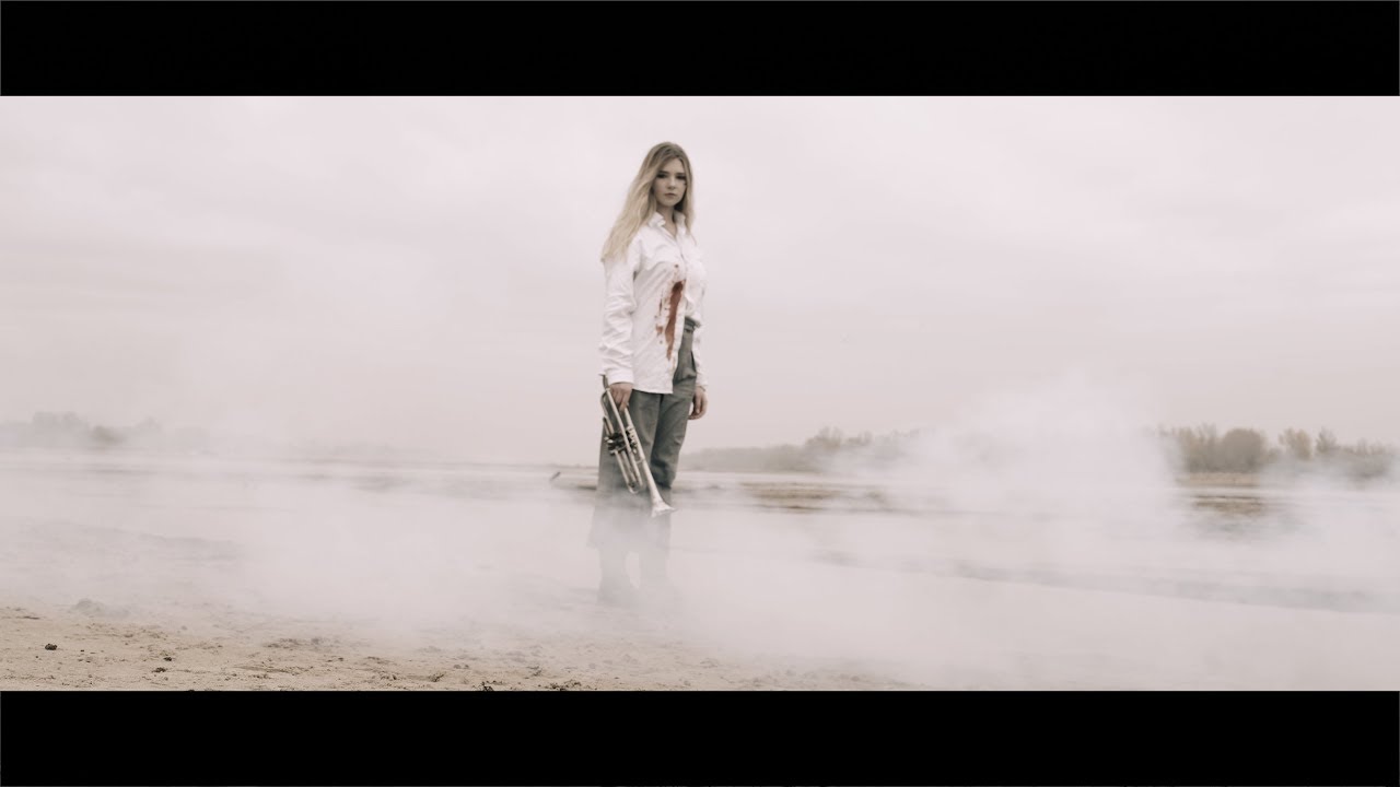 Natalia Moskal (Lia Moss) - Trąbka (Official Music Video)