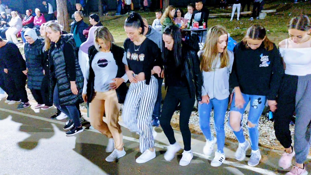 Ove noći sve puca od igre i veselja 💃🕺🎉  - Arnauti Zenica 06.10.2023.