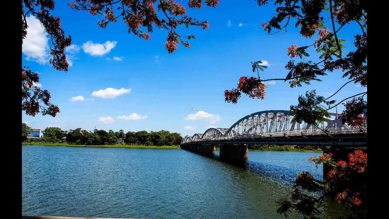 Chầu Văn Huế