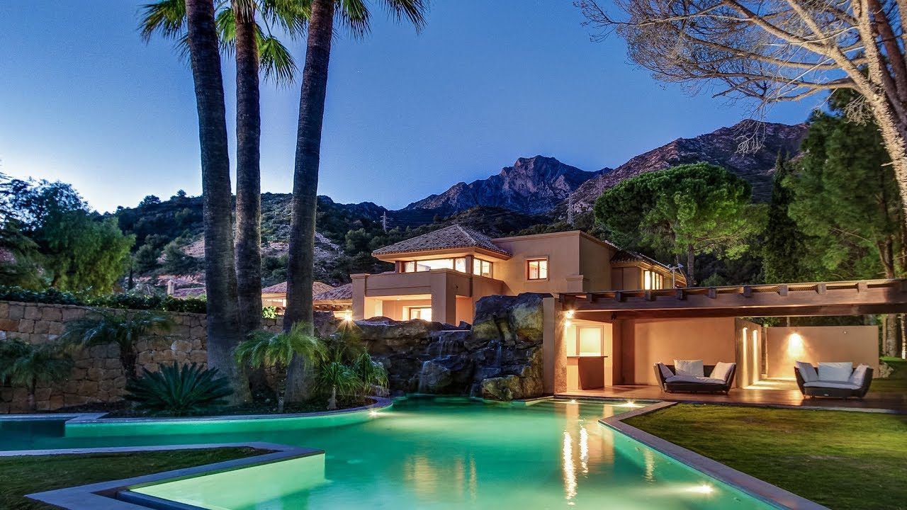 Exceptional Luxury Villa, Cascada de Camojan, Marbella, Spain | Drumelia