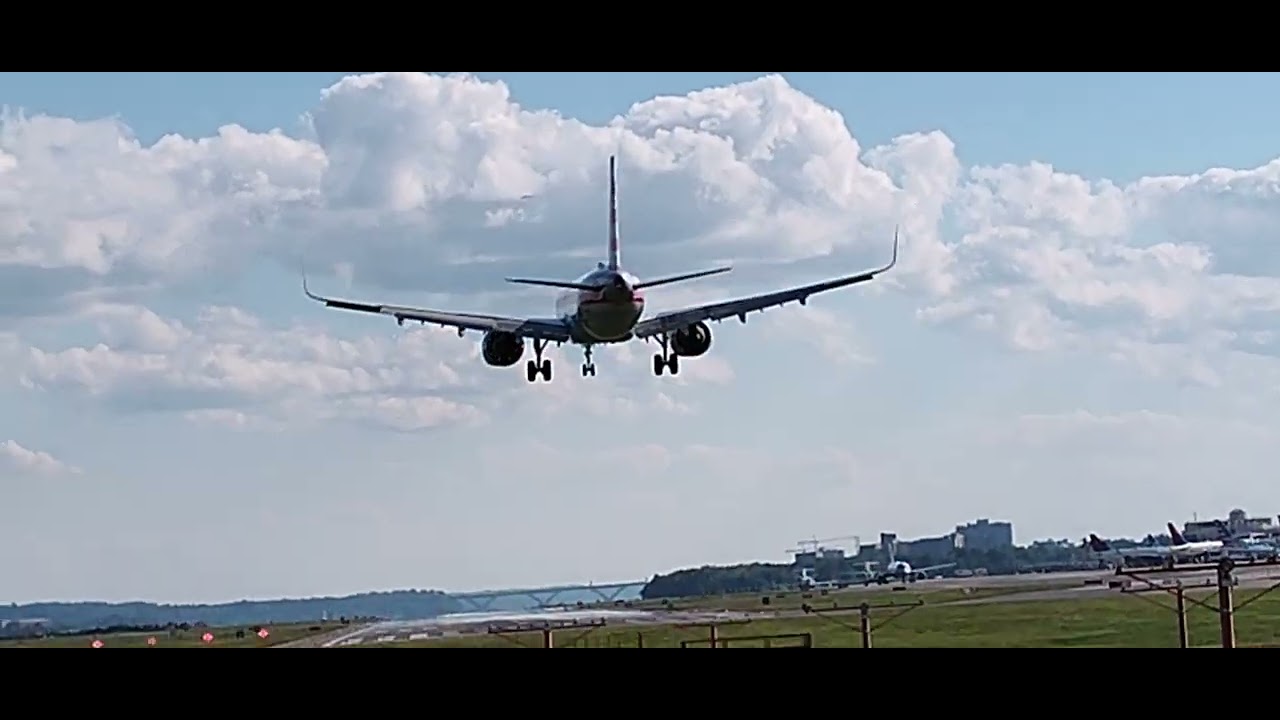 🇺🇲 Superb Weather Brilliant Atmosphere Fantastic Landing At Reagan National 🛬🛫✈️