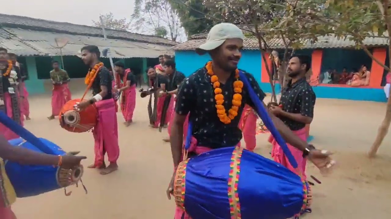 Jay maa ramchandi kirtan mandali charkhapara ( Bakaruma) !! Baja nare baja na song ..