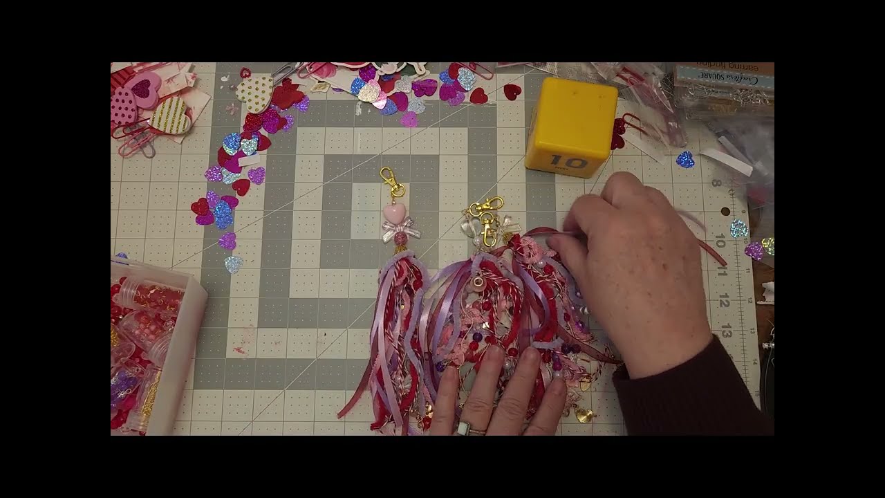 10-Minute Makes | Ep. 28 - Tassel Part 2 - Bead It!