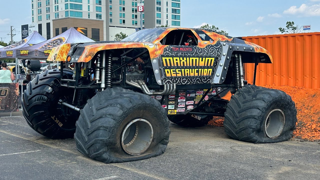 Monster Jam World Finals 22 FULL SHOW - High Jump - Skills - Racing - Freestyle 07/01/2023 Nashville