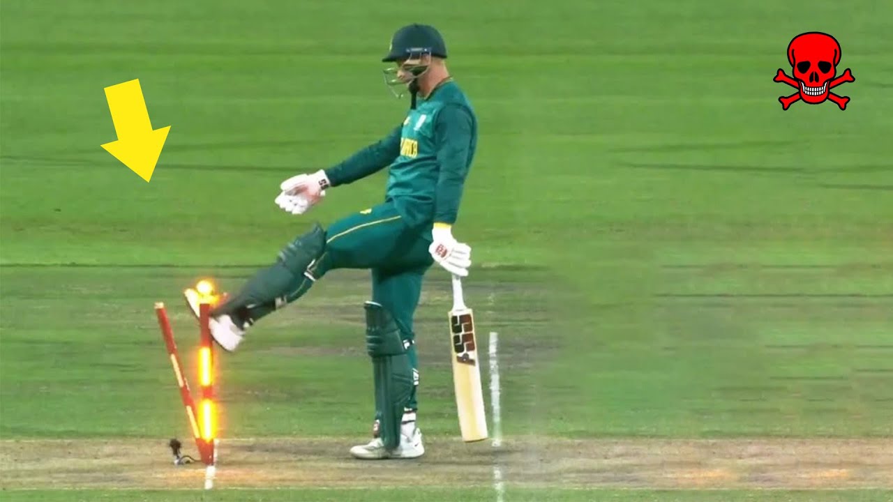 10 Batsmen Lost Their Cool After Dismissal 😠
