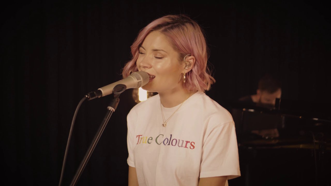 Nina Nesbitt - Cry Me A River (Justin Timberlake Cover) | Sony Music Sessions