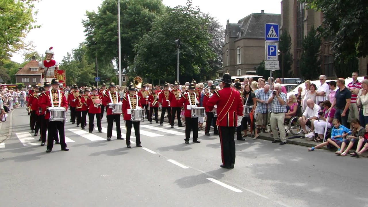Tamboer-maître overdracht de Tukkers