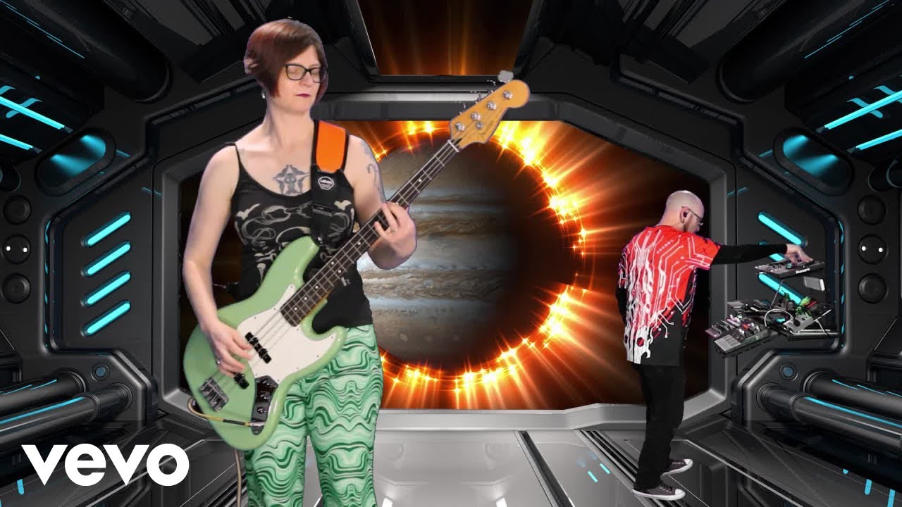 Alien Life Frequency - 2nd Transistor Down (Official Music Video)