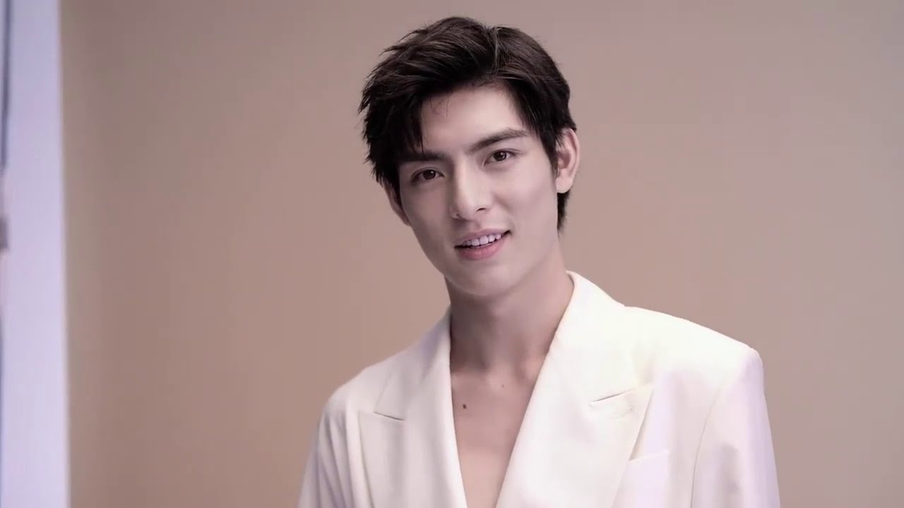 王皓轩 Wang Hao Xuan - Weibo Vlog 06
