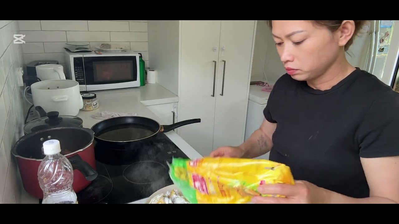 Làm cơm gà  xối mở cho buổi tối và canh chua rau muống chay 