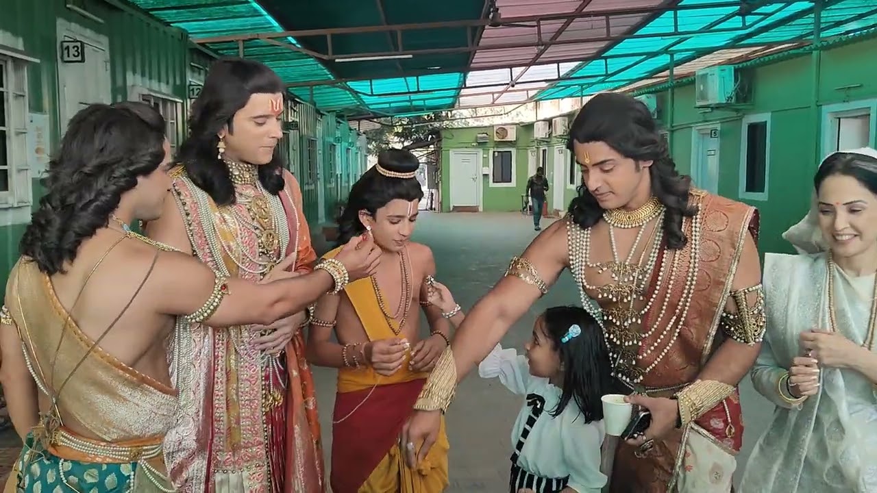 #shreemad#ramayan me #lov ka birthday 🎂 manate hai #ram ji#laxman ji #bharth ji or fans