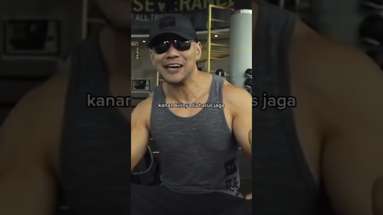 Latihan otot bahu dari dedy corbuzier #workout #gym #motivation #fyp