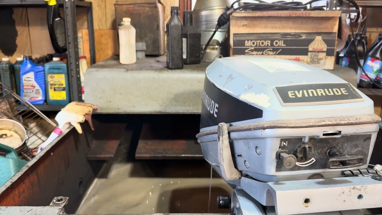 1986 Evinrude 15hp tank test 