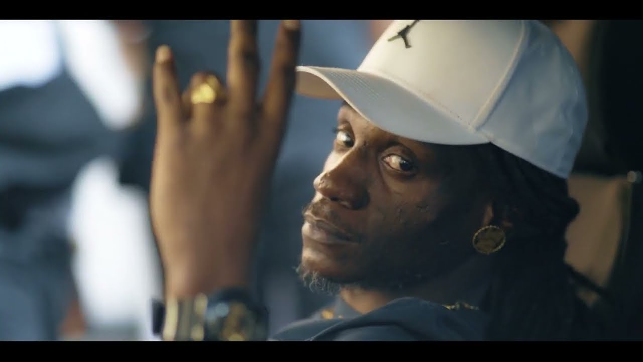 BADBAY MONO & KILLI Feat FOXY MYLLER - GANGSTER (Clip Officiel)