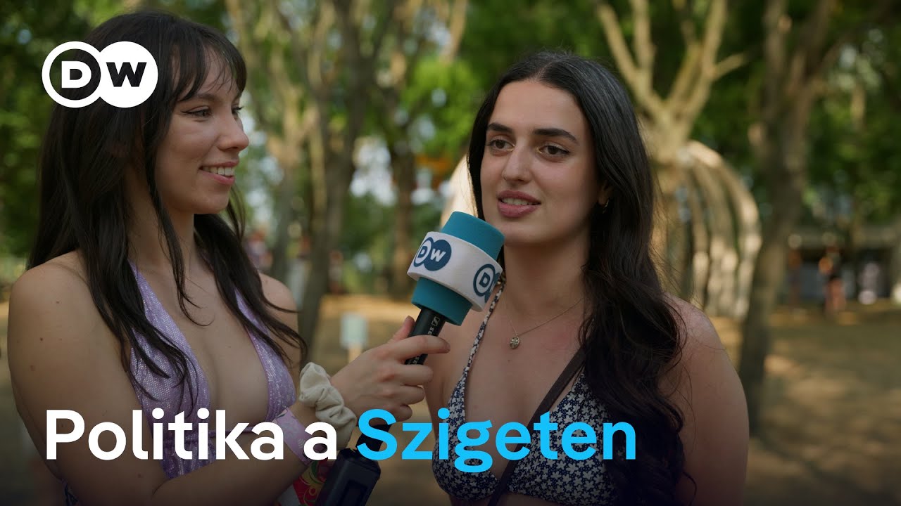 Kormányellenes skandálás a nagyszínpadnál | A „Mocskos Fidesztől