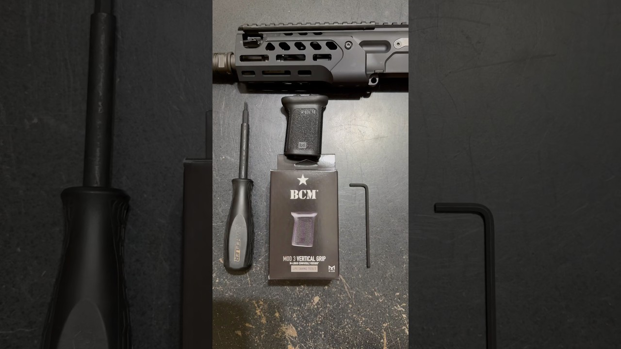 Как установить вертикальную рукоятку BCM Mod 3 M-Lok на цевье