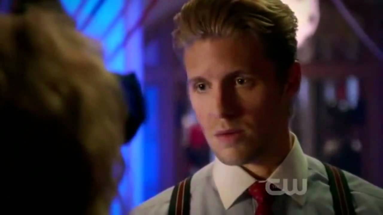 Dan and Marti - 1x08 - Scene 8