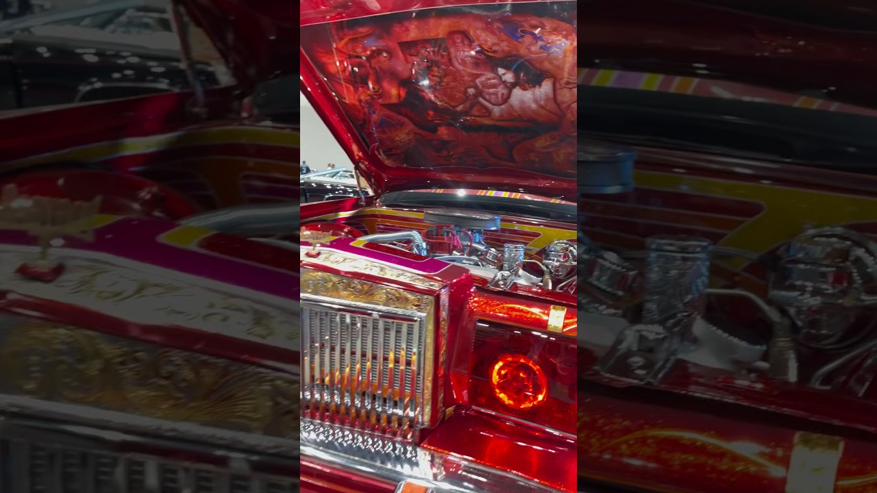 What more can you ask for Candy, Murals, Hydraulics makes a perfect Lowrider Leal Bros Corpus