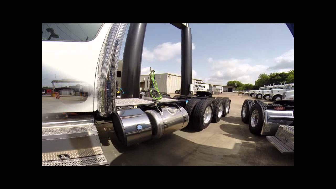 Rush Truck Center, Sealy TX/New & Pre-Owned Truck Sales