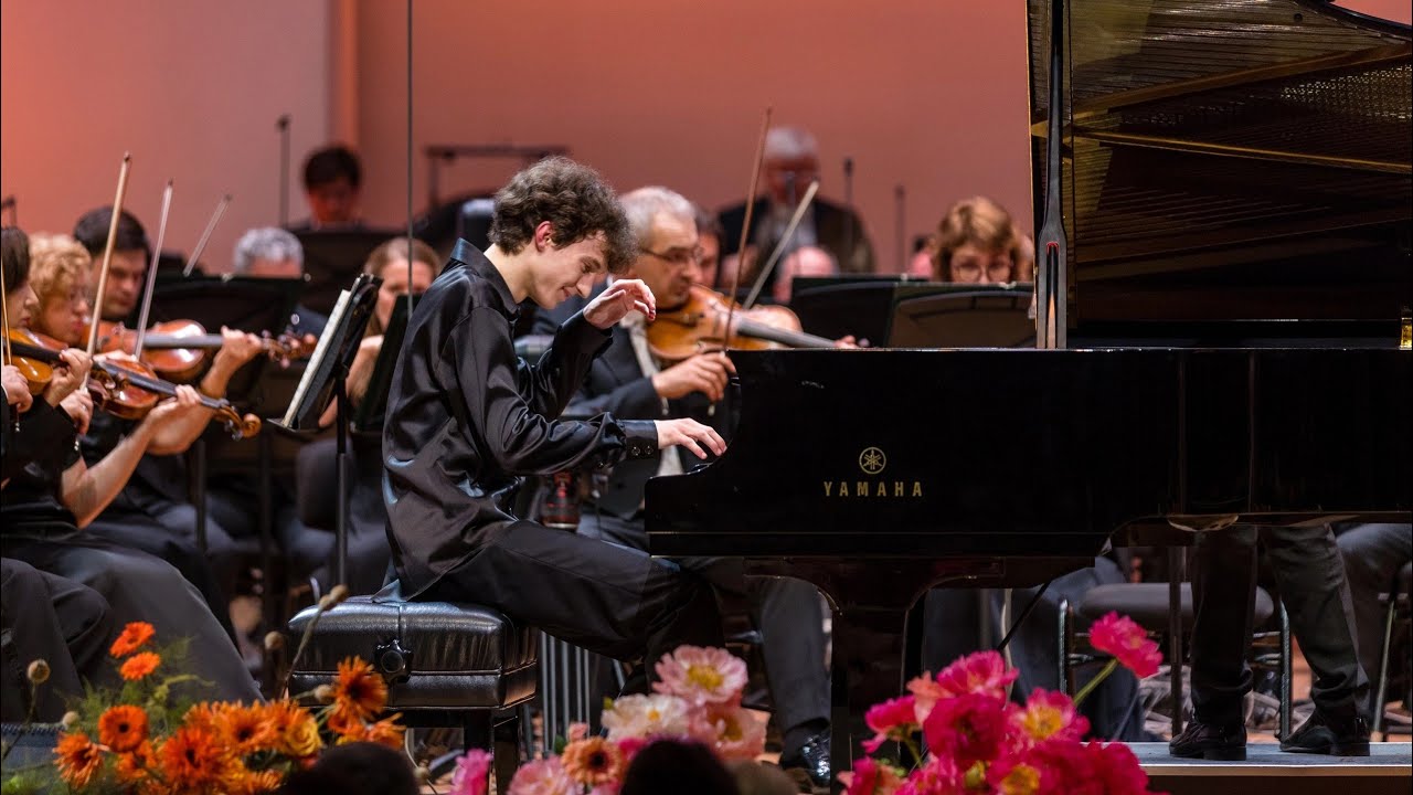Rachmaninoff Rhapsody on a Theme of Paganini/Kirill Rogovoi