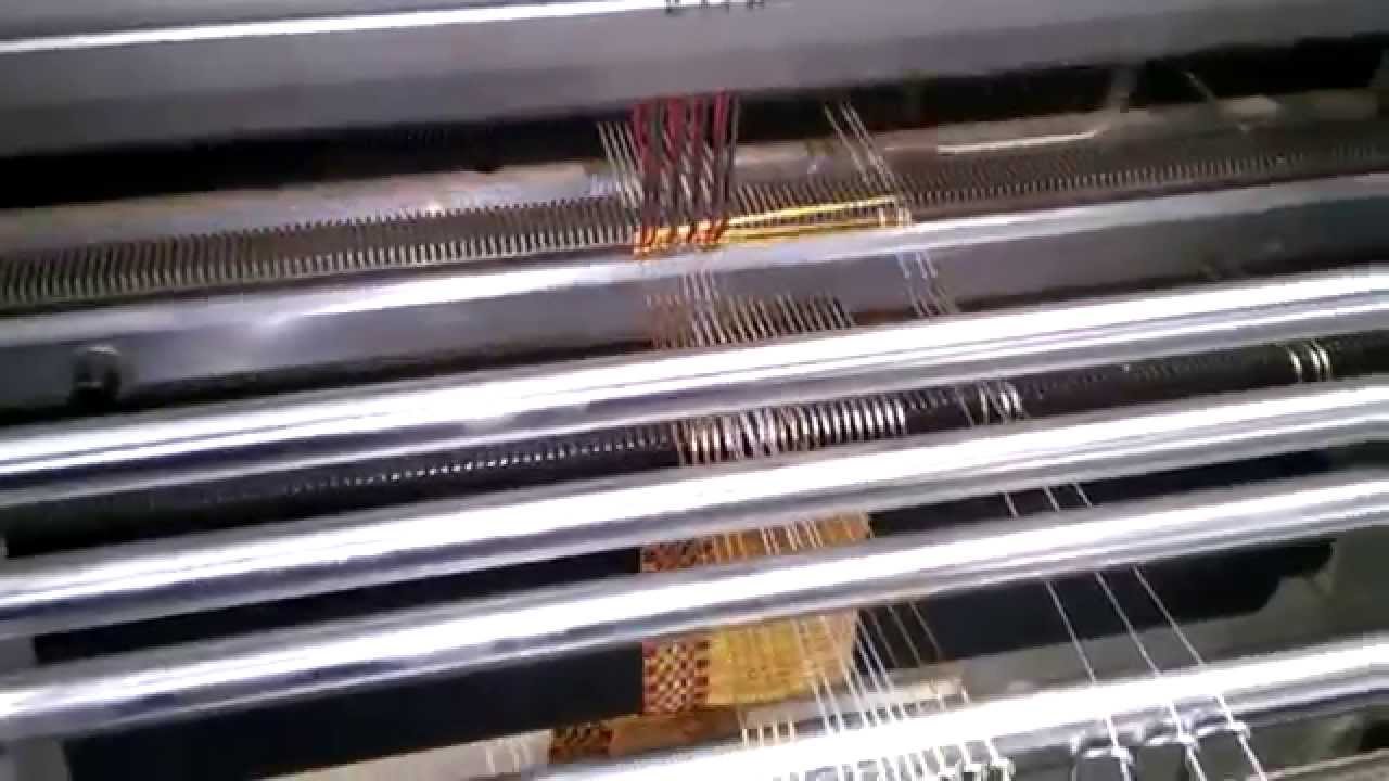 VG 750 Tassel lace machine