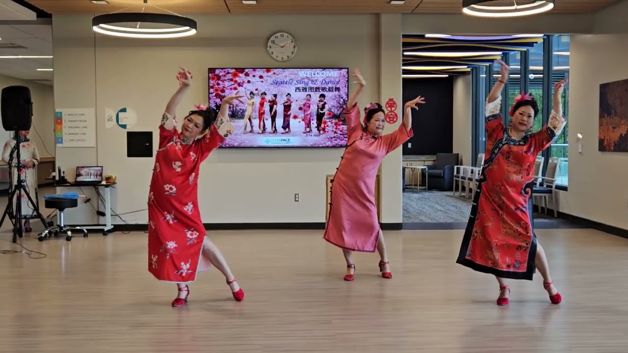 女人花，和長者分享清朝服裝，Evelyn May Queenie @ Seattle Sing & Dance 