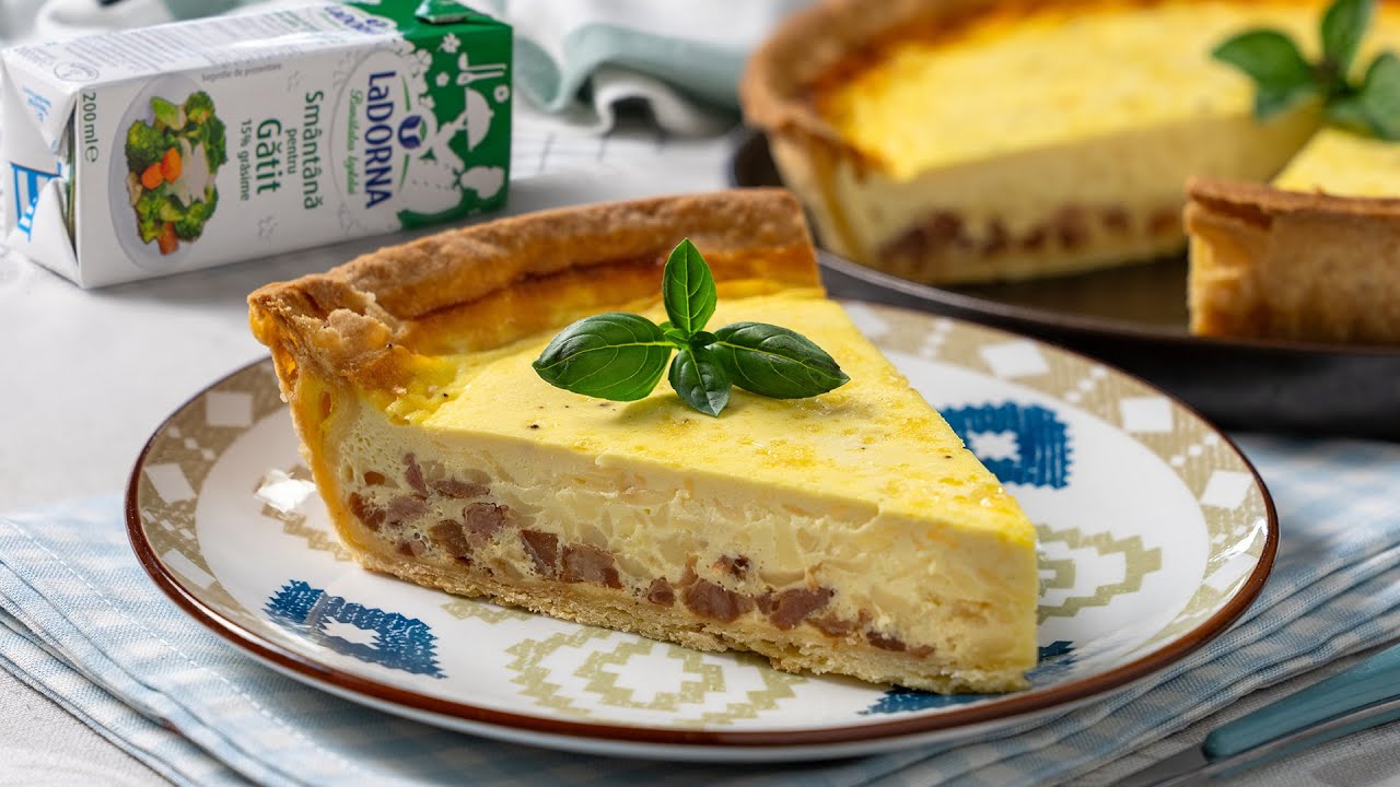 QUICHE LORRAINE: Tarta frantuzeasca cu bacon si smantana (Cea mai fina reteta)