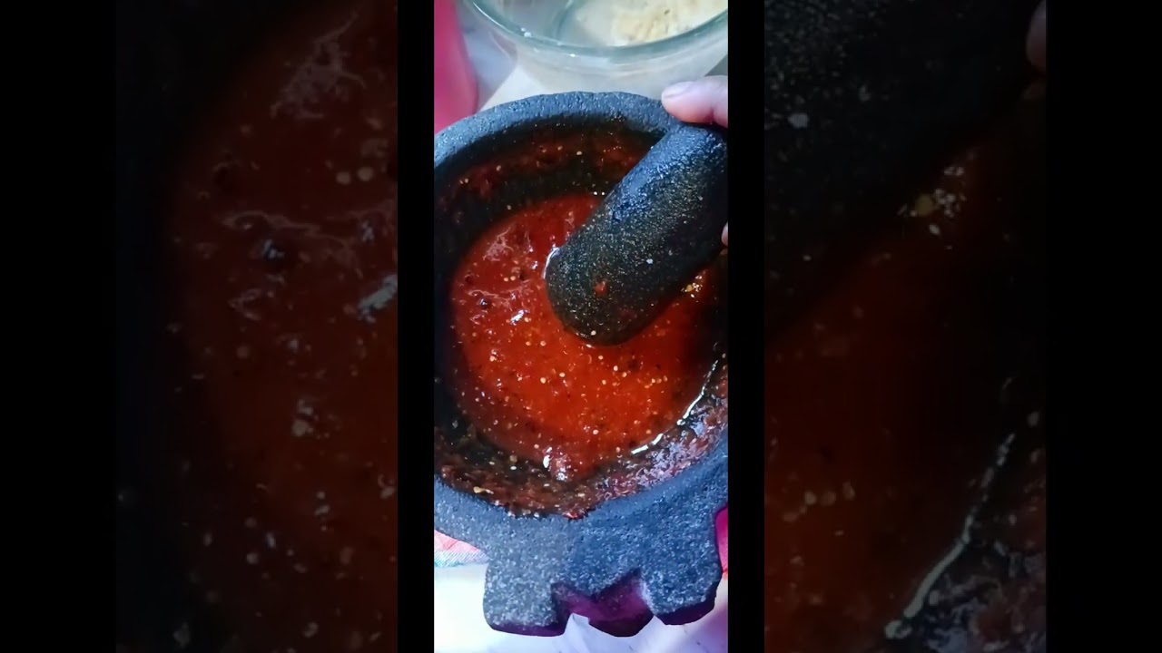 picadas con queso y salsa